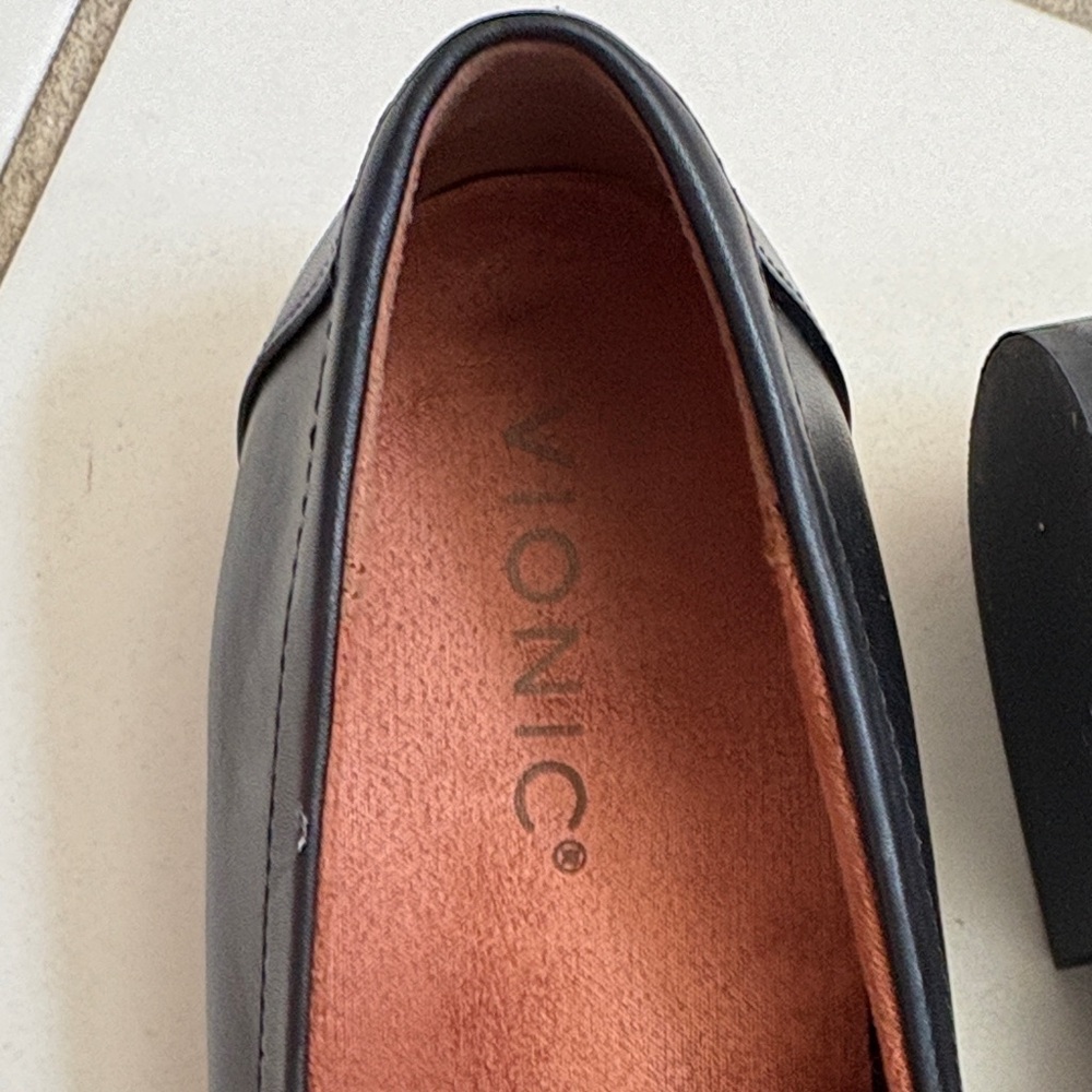 Vionic Women’s Black Loafers with Bronze Chain - Picture 3 of 3
